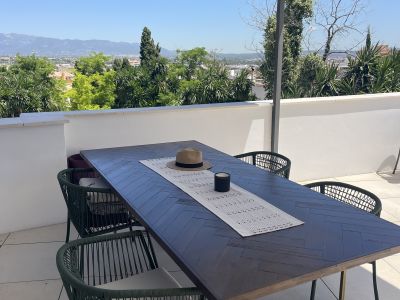Terrassentisch Echtholz 110x240 cm  TOP Zustand  Sofortverkauf