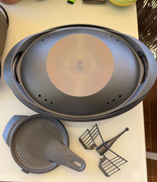 Thermomix TM6 Black Edition with lots of accessories! Top condition!