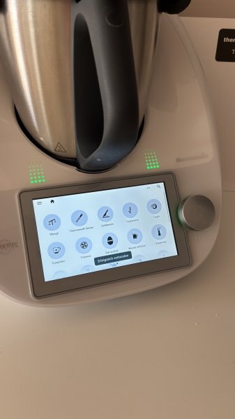 Thermomix TM6 white with Varoma & Vegetable Styler optional with Friend