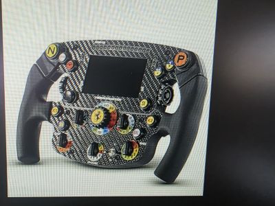 Thrustmaster T-GT II und Ferrari SF 1000 Edition Lenkrad