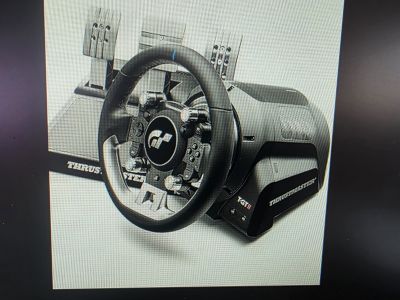 Thrustmaster T-GT II und Ferrari SF 1000 Edition Lenkrad