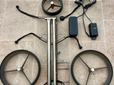 TiCad Liberty Titan Electric Trolley – foldable, battery & transport bags