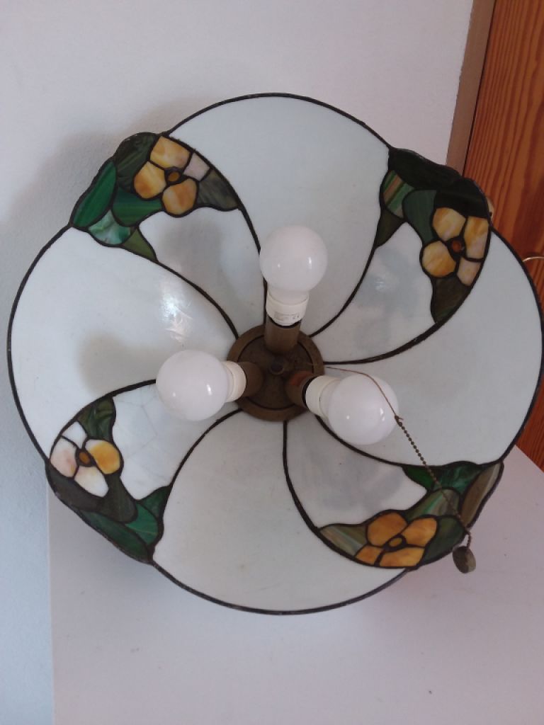 Tiffany hanging lamp