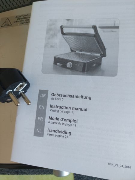 Parrilla de mesa con placas cerámicas Gourmetmaxx