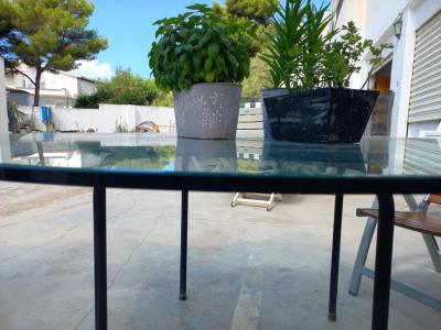 Tischplatte Glas, Glasplatte Rund, 1,50 x 1,50 m, Stärke 2 cm, Kanten geschliffen