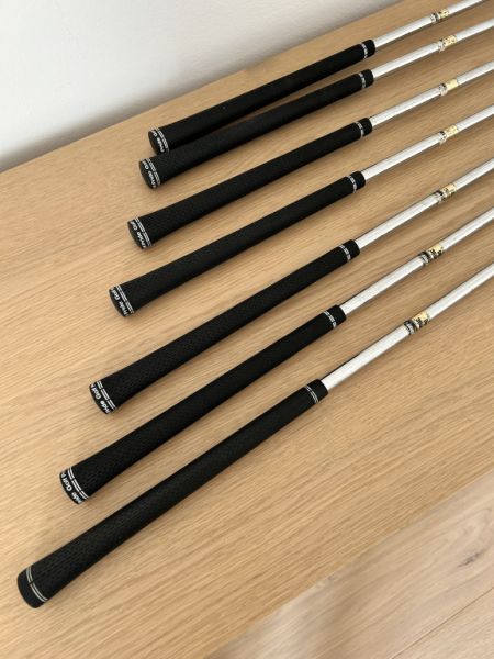 Titleist AP2 Golfschläger RH