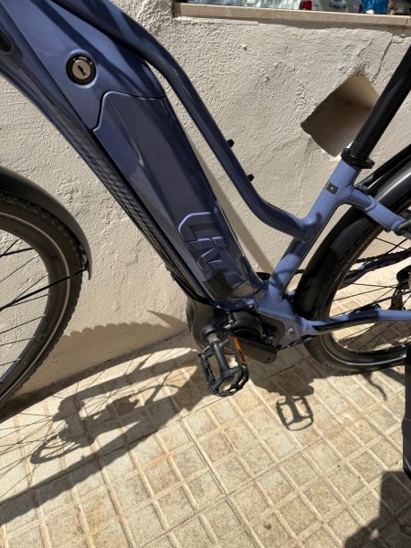 Great Liv/Giant women's e-bike size XS lightly used 500 w