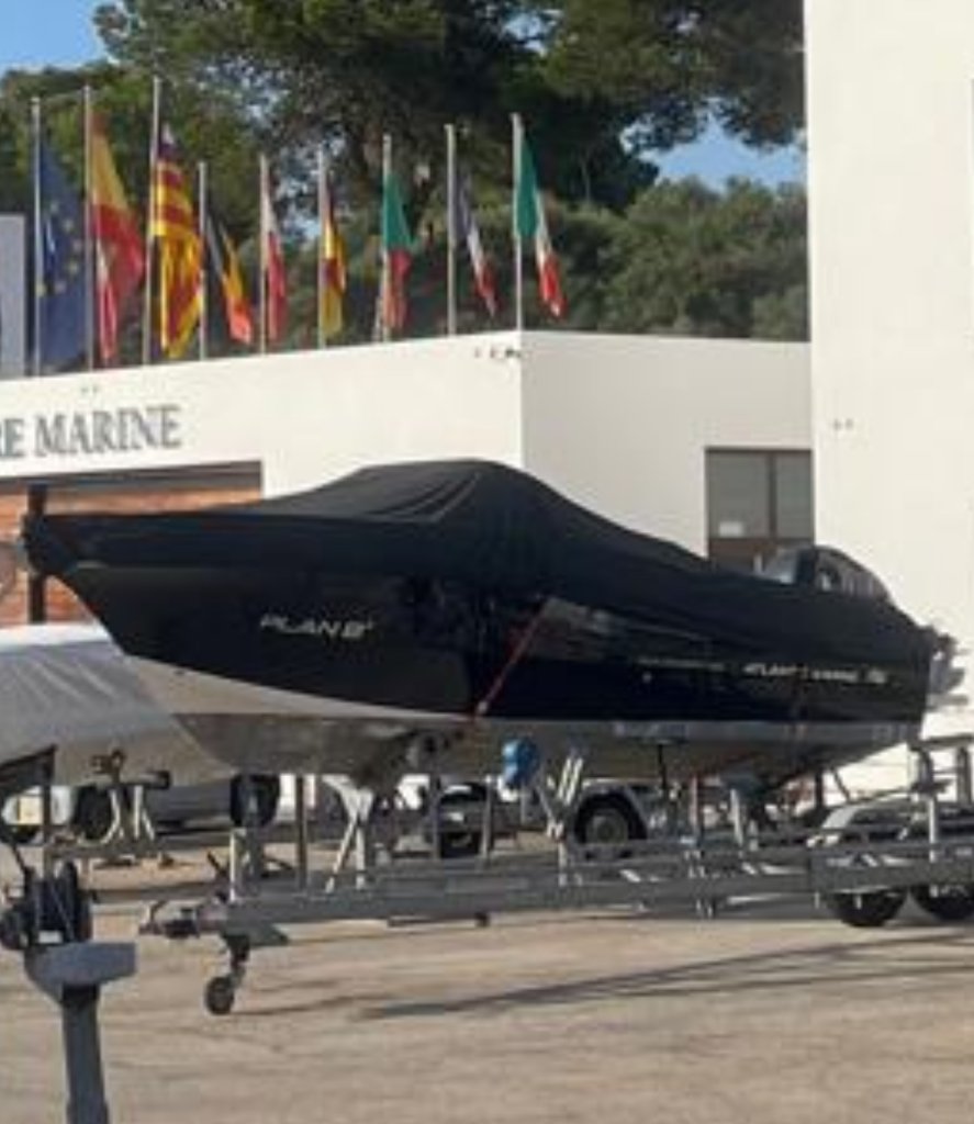 Top Motorboot Atlantic Marine 730, Service neu, 350PS, WC, Kajüte - opt. Liegeplatz in Cala Dor