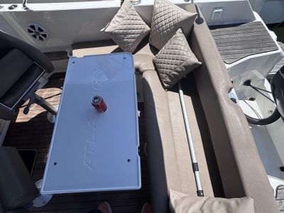 Top Motorboot Atlantic Marine 730, Service neu, 350PS, WC, Kajüte - opt. Liegeplatz in Cala Dor