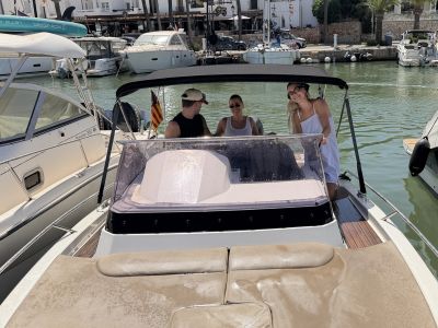 Top Motorboot Atlantic Marine 730, Service neu, 350PS, WC, Kajüte - opt. Liegeplatz in Cala Dor