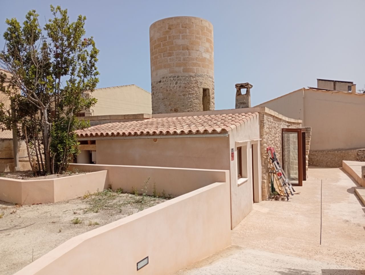 Top Hermoso Molino Antiguo Renovado En Venta Manacor