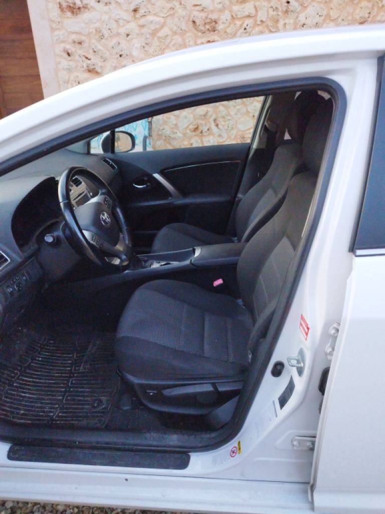 Toyota Avensis Estate 1.8 vvt-i 147HP