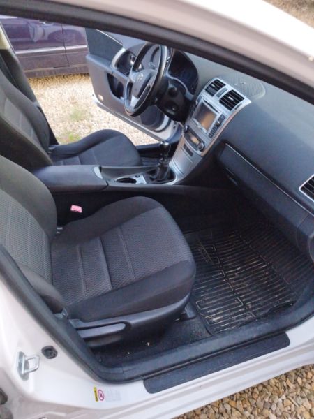 Toyota Avensis Estate 1.8 vvt-i 147HP