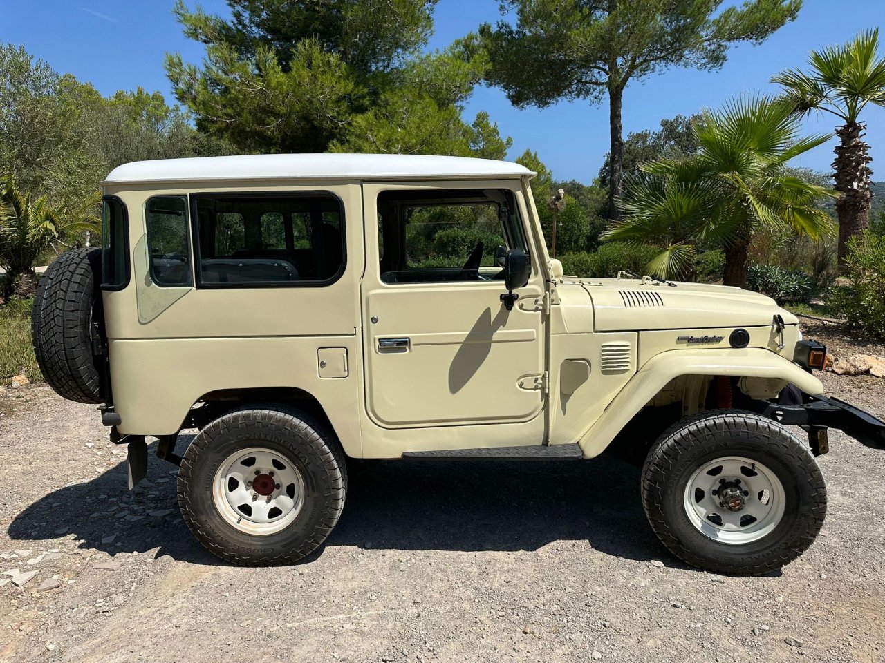 Toyota Land Cruiser BJ42 - Classic