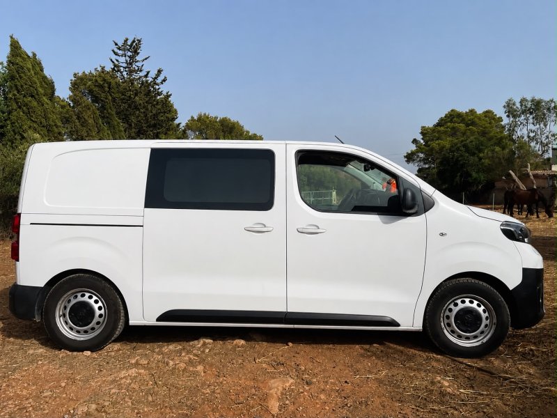 Toyota Proace 1.5 D-4D - TOP EQUIPMENT - Service recent