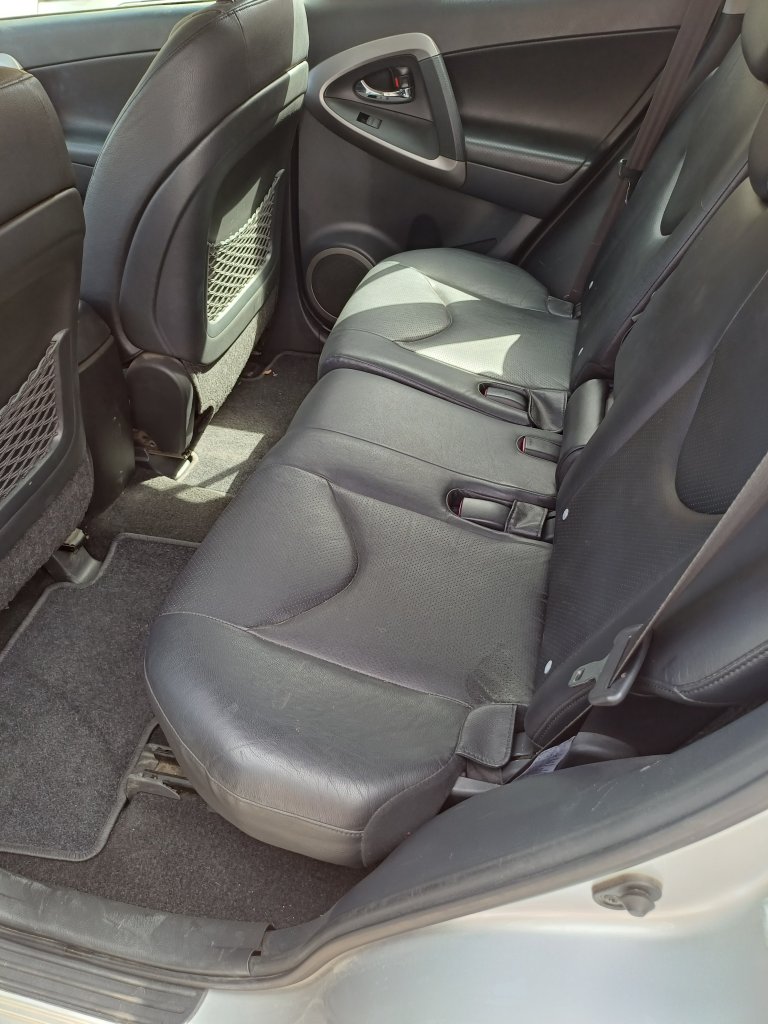 Toyota RAV 4 D4D executive