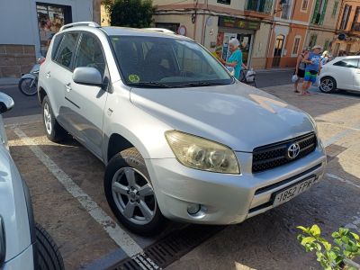 Toyota RAV 4 D4D executive
