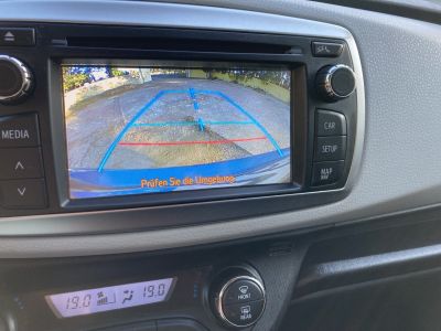 Toyota Yaris HIBRIDO 2013