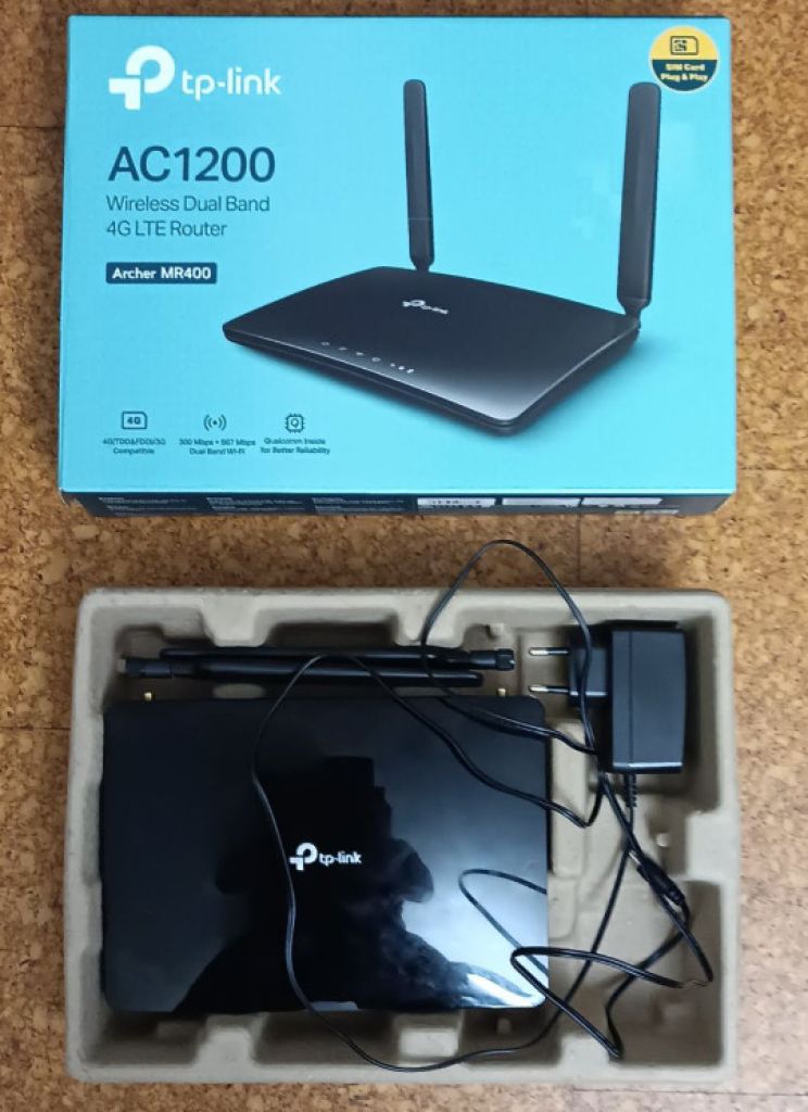 TP-Link AC1200 4G LTE Router Archer MR400, neuwertig