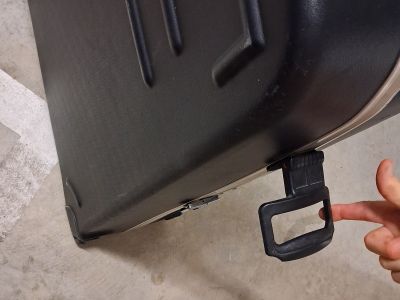 Transport Koffer mit Rollen und Griff für ein Fahrrad im Flugzeug oder Auto