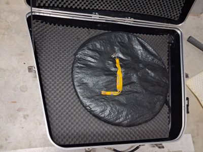Transport Koffer mit Rollen und Griff für ein Fahrrad im Flugzeug oder Auto
