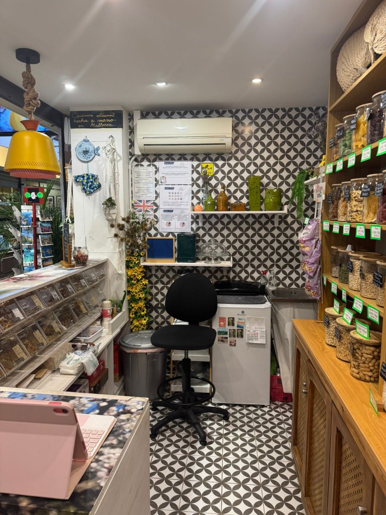 Traspaso: Nussgeschäft im Mercat de Santa Catalina, Palma  30.000 €