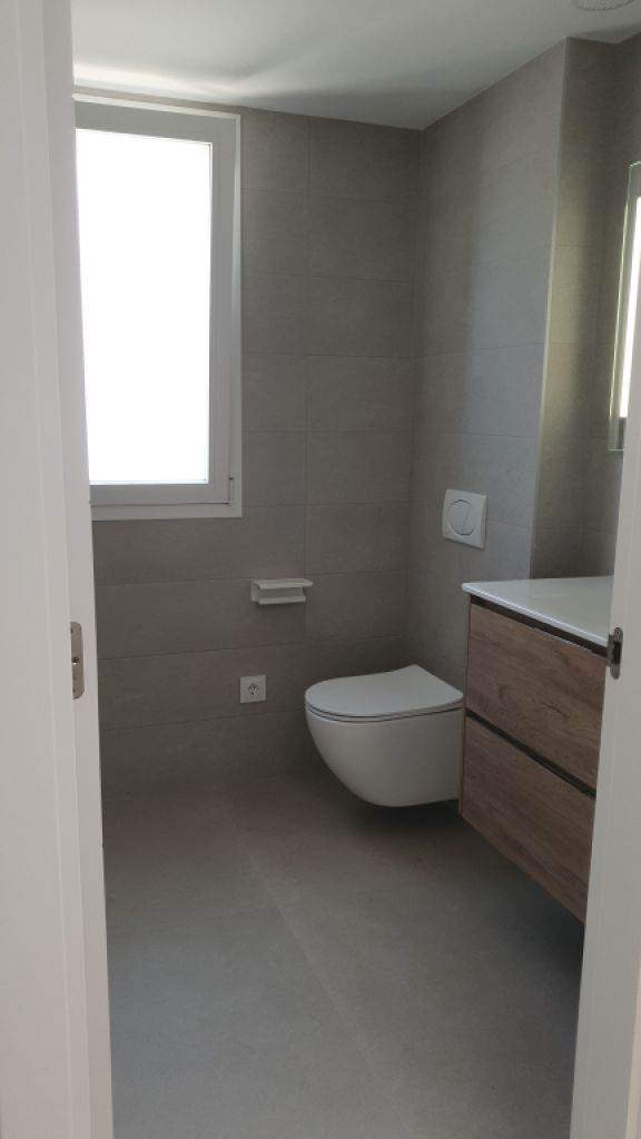 Traum Neubau Doppelhaus Hälfte mit Blick auf die Bucht von Palma in Sa Cabaneta unweit des Golfplatz