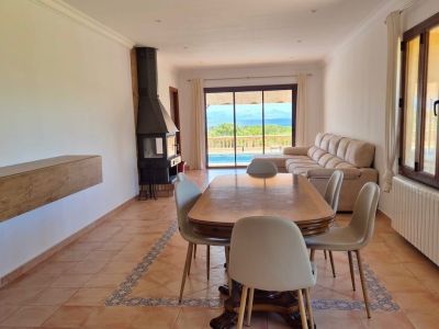 Traumhaft schöne Finca Colonia sa Pere zur Langzeit Miete