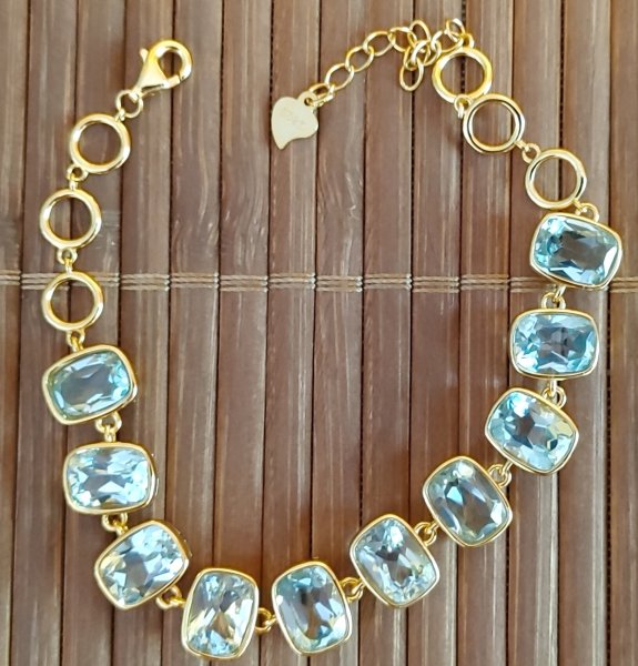 Traumhaft schönes Armband Silber Topas