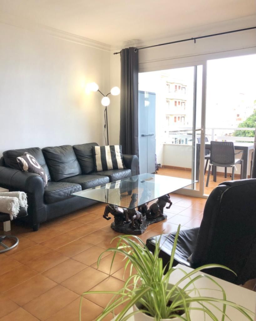 Fantásticas vistas al mar: Apartamento con balcón envolvente: Apartamento con vistas al mar Sabina C