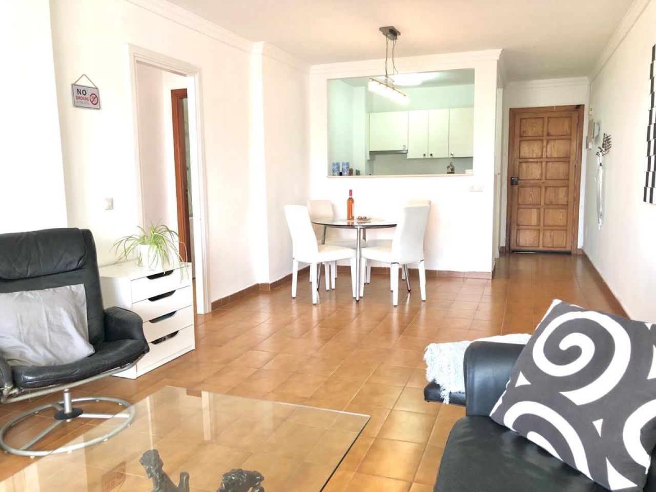 Fantásticas vistas al mar: Apartamento con balcón envolvente: Apartamento con vistas al mar Sabina C