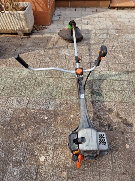 Trimmer
