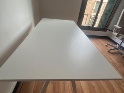 TROTTEN desk, white, 120x70 cm / IKEA