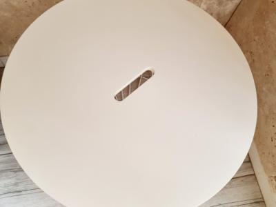 Truhe,  Beistelltisch, Korb aus Metall