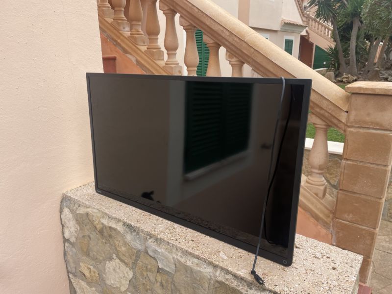 TV - Televisor Toshiba con mando a distancia
