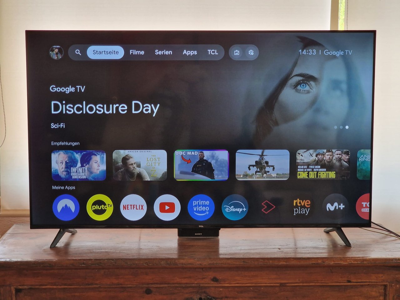 Televisor TCL