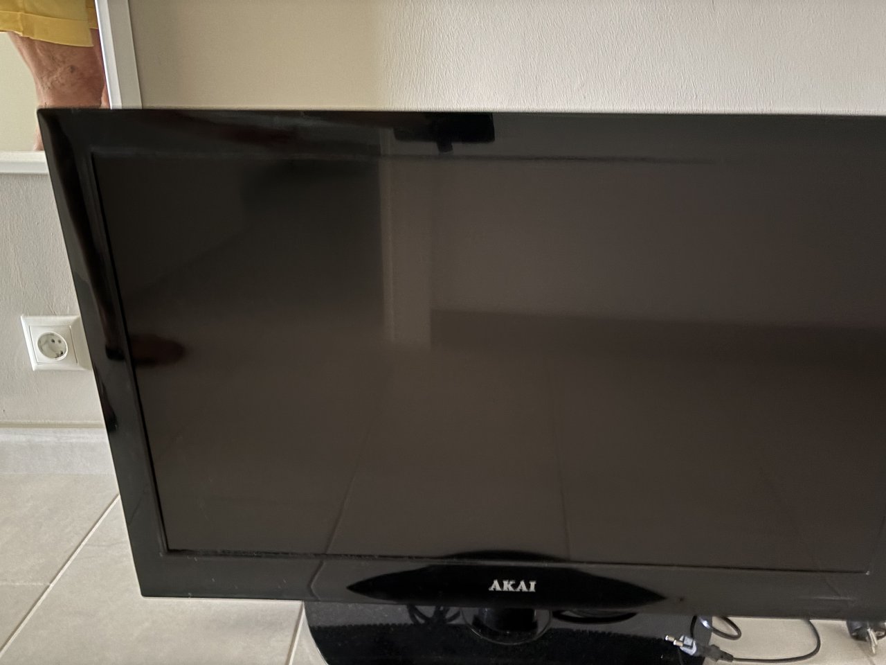 TV von AKAI