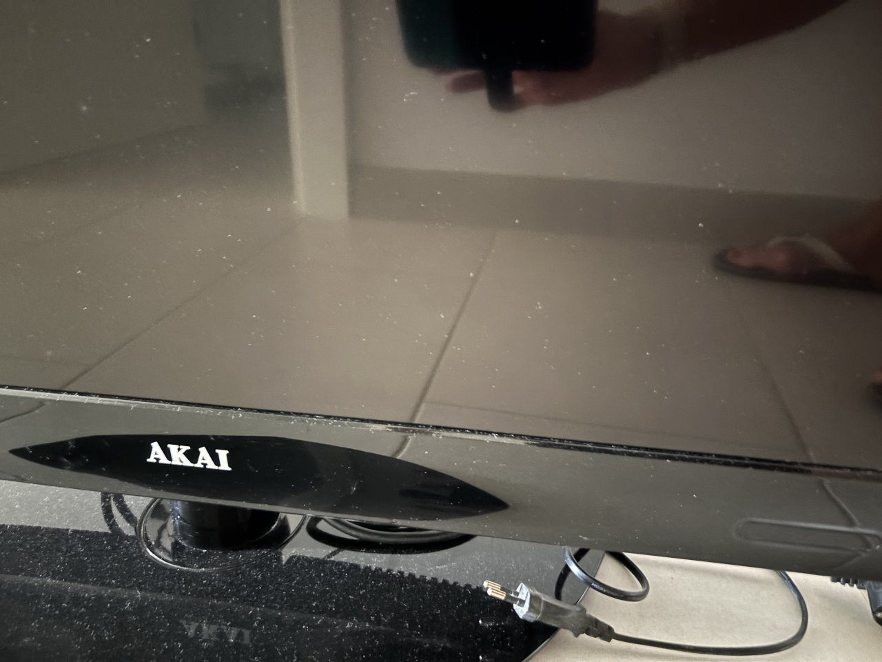 TV von AKAI