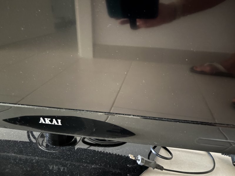 TV von AKAI