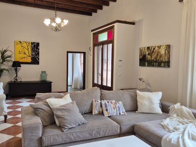 Typisch mallorquinisches Dorfhaus auf 2 Etagen in Ariany -- DH 20