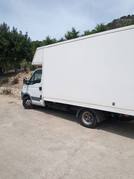 Removals and transport in Mallorca and outside Mallorca.