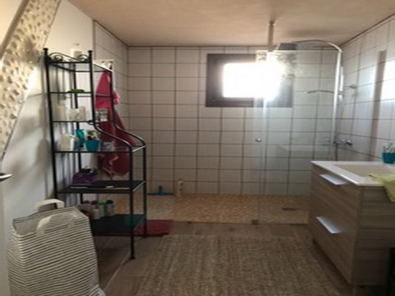 Casita sin amueblar a nivel de suelo con terreno cerca de Cas Concos --- C 254
