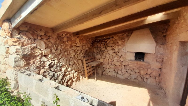 Quaint approx. 50 sqm Casita with solar power in a secluded area near Felanitx -- C 99
