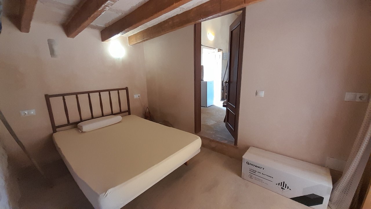 Quaint approx. 50 sqm Casita with solar power in a secluded area near Felanitx -- C 99