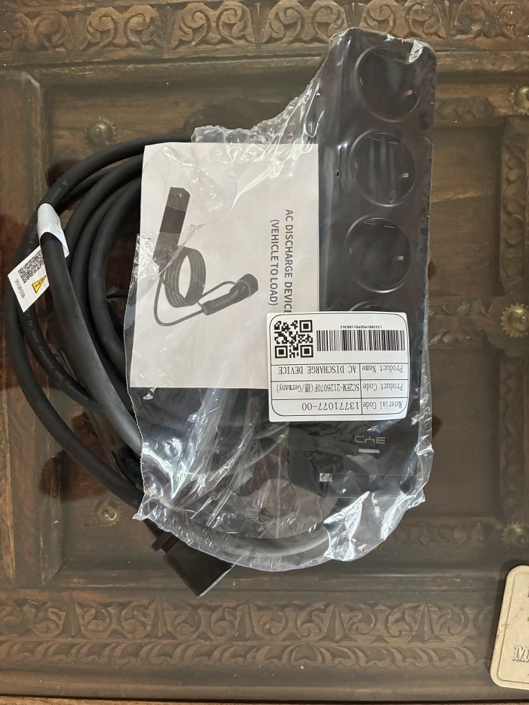 V2L Adapter for Electric Car BYD ATTO2 220 Volt New Unused for 260eu. New Price 311eu