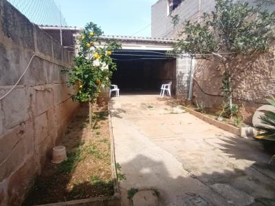 Sale of a 2 storey village house with garage and courtyard in Es LLombards - Santanyi - DH 08 VK