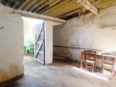Sale of a 2 storey village house with garage and courtyard in Es LLombards - Santanyi - DH 08 VK