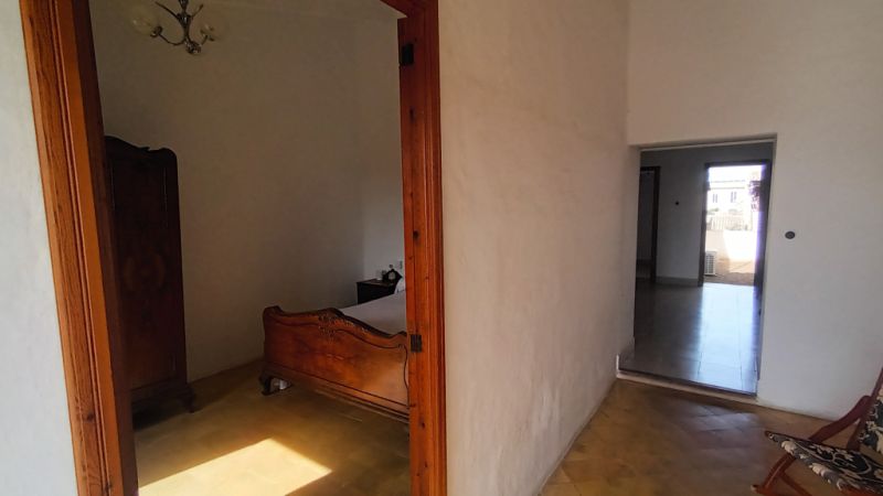 Sale of a 2 storey village house with garage and courtyard in Es LLombards - Santanyi - DH 08 VK