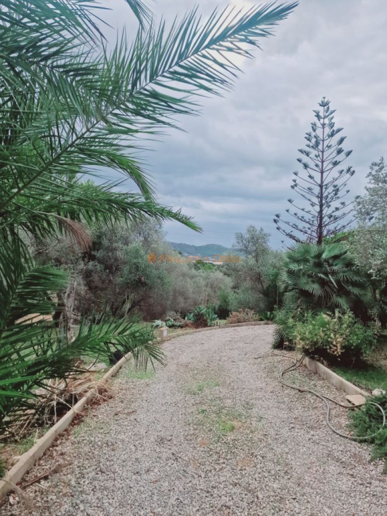 Venta de Bonita Casa de Campo en Capdepera – Entorno Natural