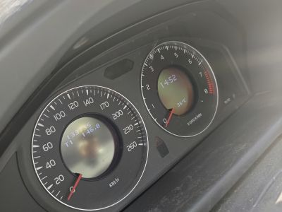 Venta de un VOLVO V70 COMBI
